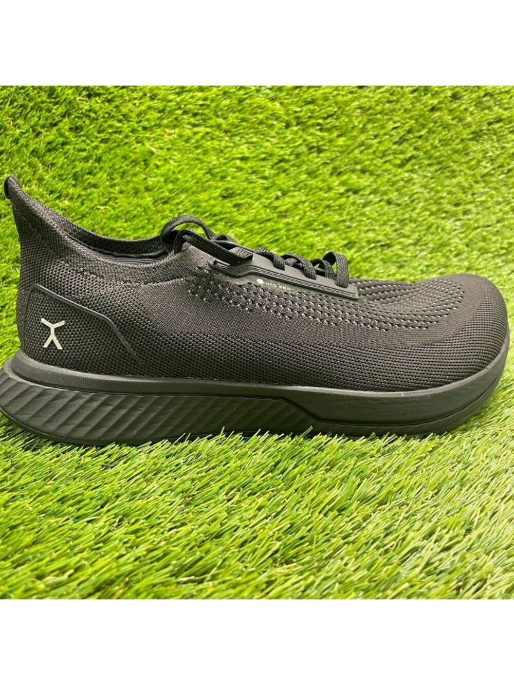 Flux Adapt Runner H2O Pro Black Mens Size 10 Athletic Running Shoes Sneakers